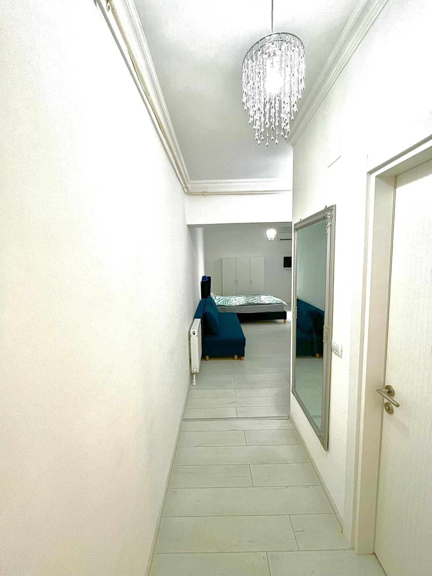 Solid Residence Sea View Mamaia Eksteriør bilde